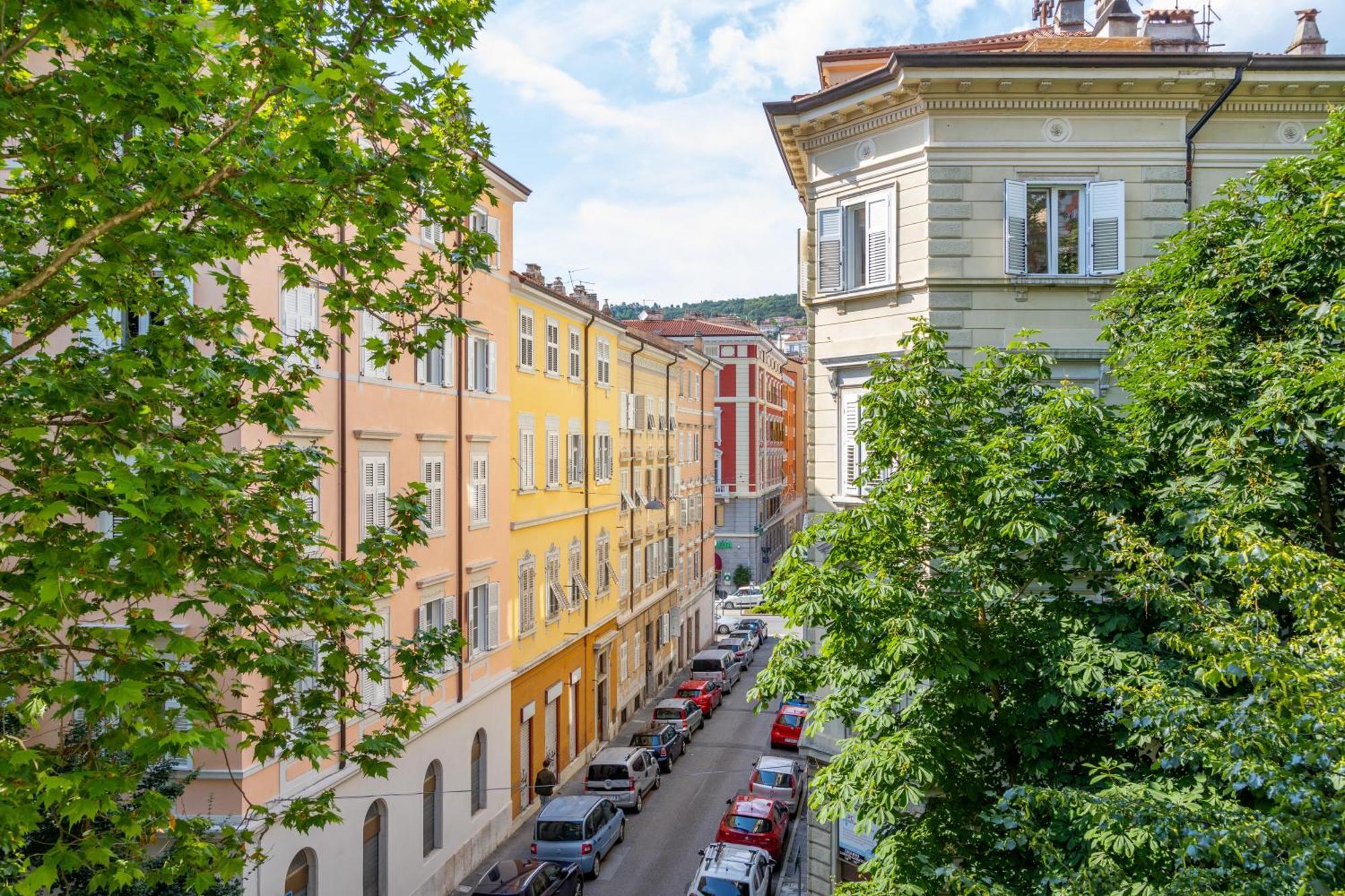 XX Settembre 69 Apartment Trieste Luaran gambar